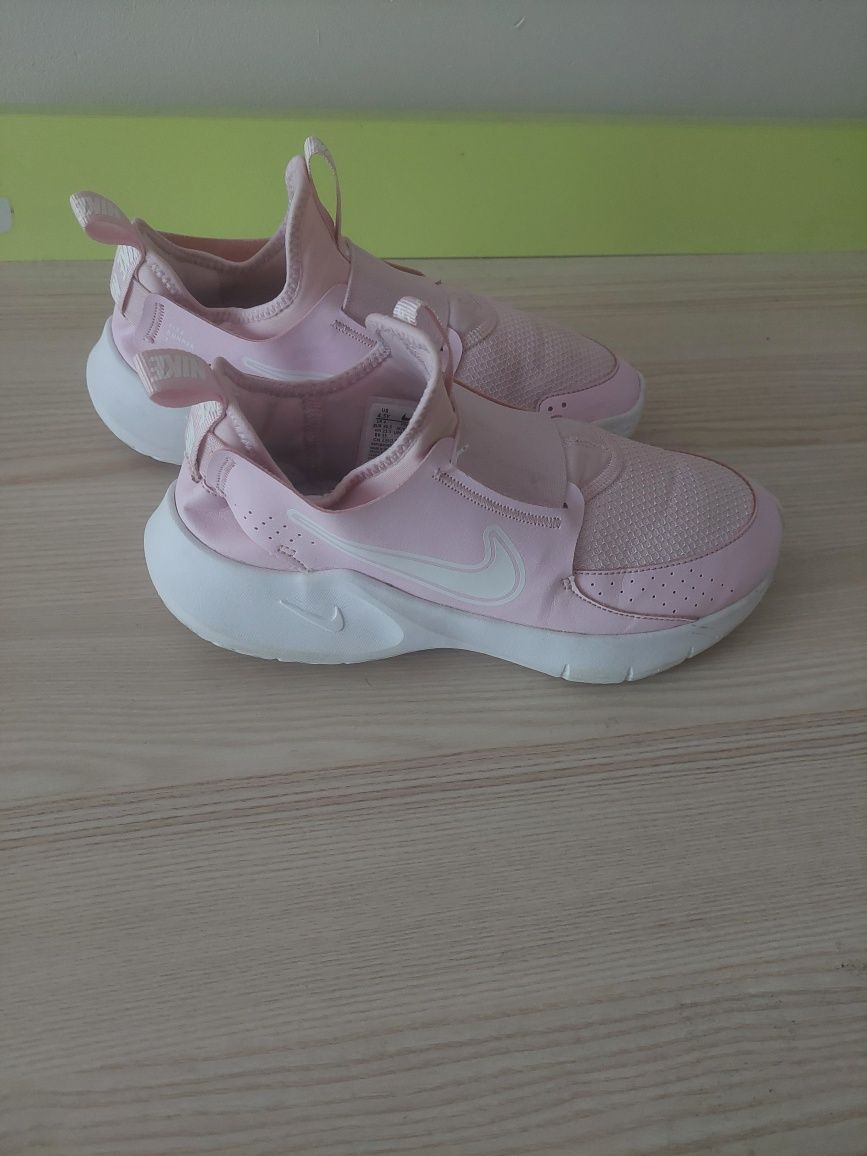 Моратонки NIKE размер 36