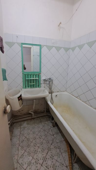 Чирчик шахар 
8-микрораён 16-мактаб ёнида янги планировка 
#2-хона