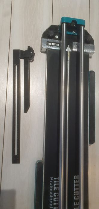 Mașină de tăiat gresie și făină 1200 mm
