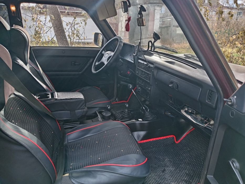 Продам ниву 21214