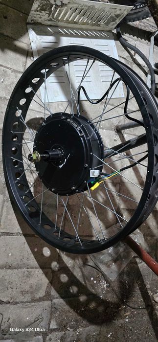 Продам новое мотор-колесо 26"