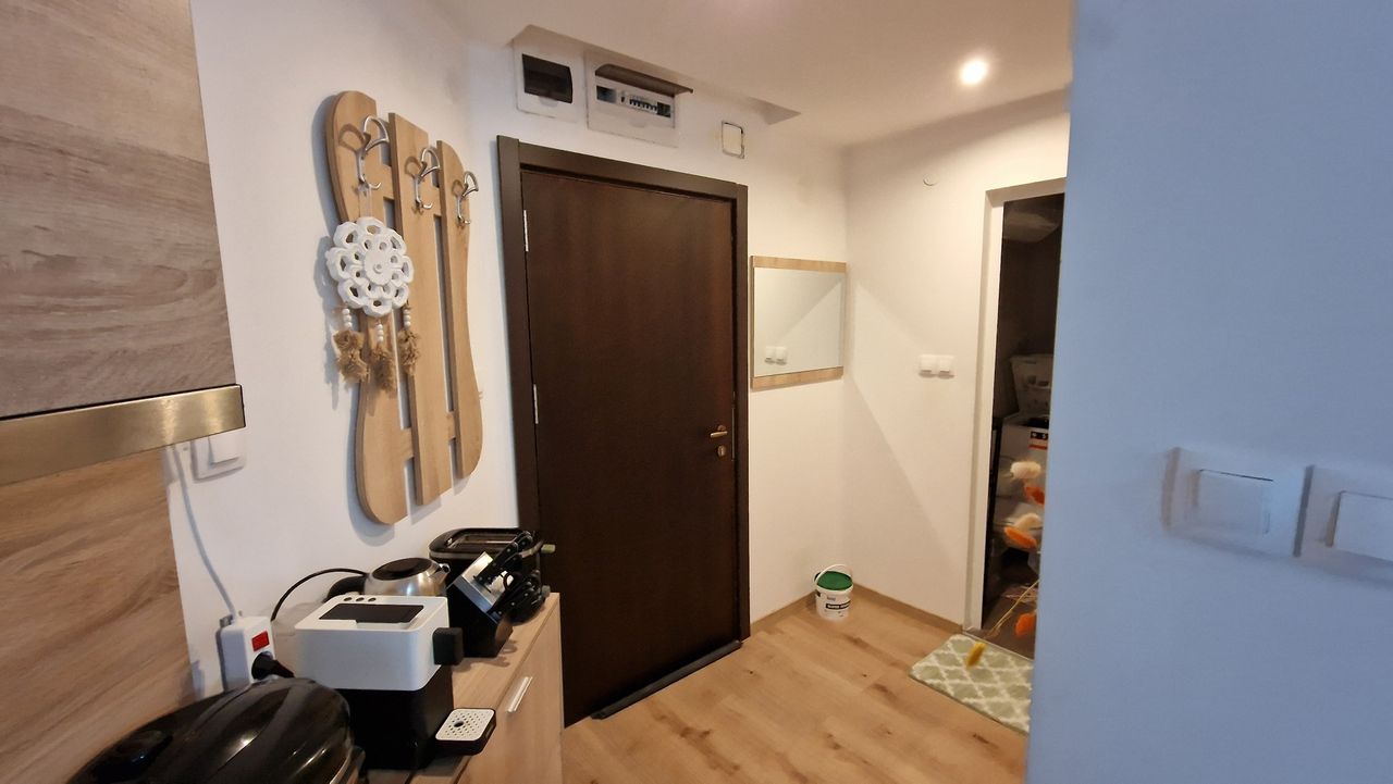 Продава се Двустаен апартамент в Банско - 62 кв.м за 1242 €/кв.м - Снимка #1