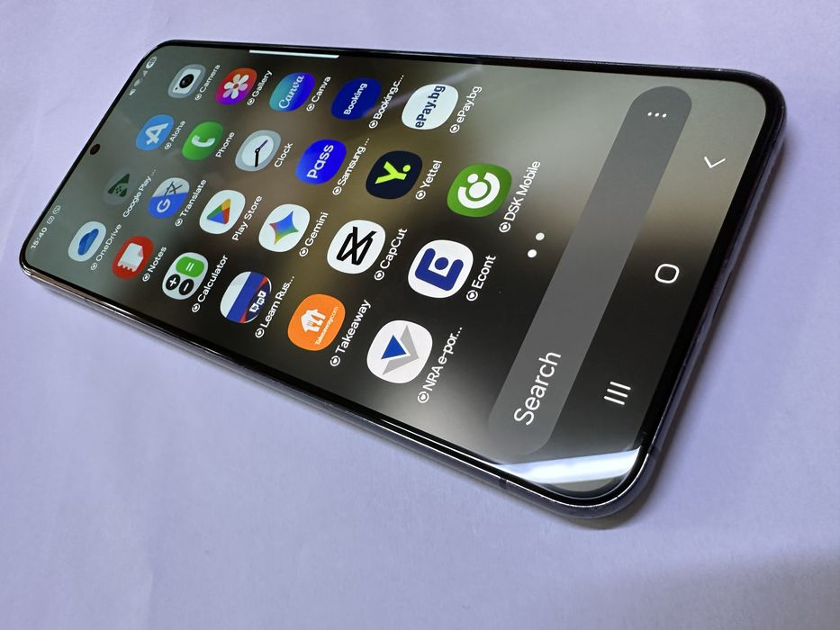 Samsung S22 plus  Самсунг С22 плюс  смартфон телефон