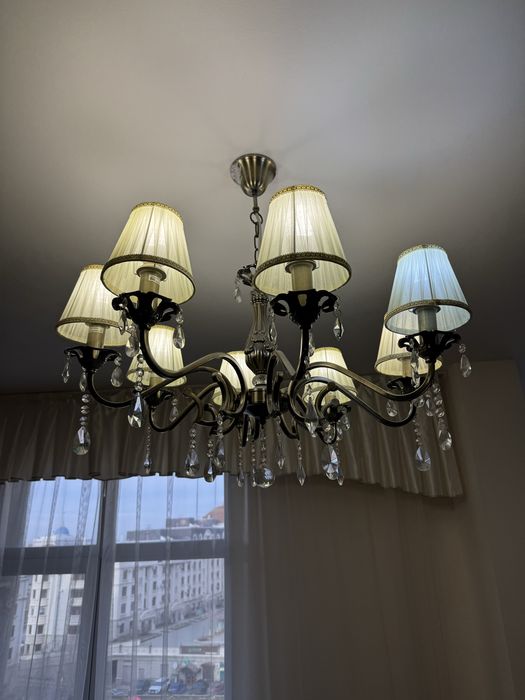 люстра  продам новый