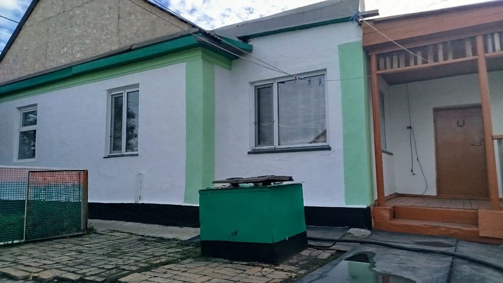 Продам дом  в соцгороде по улице 125А квартал