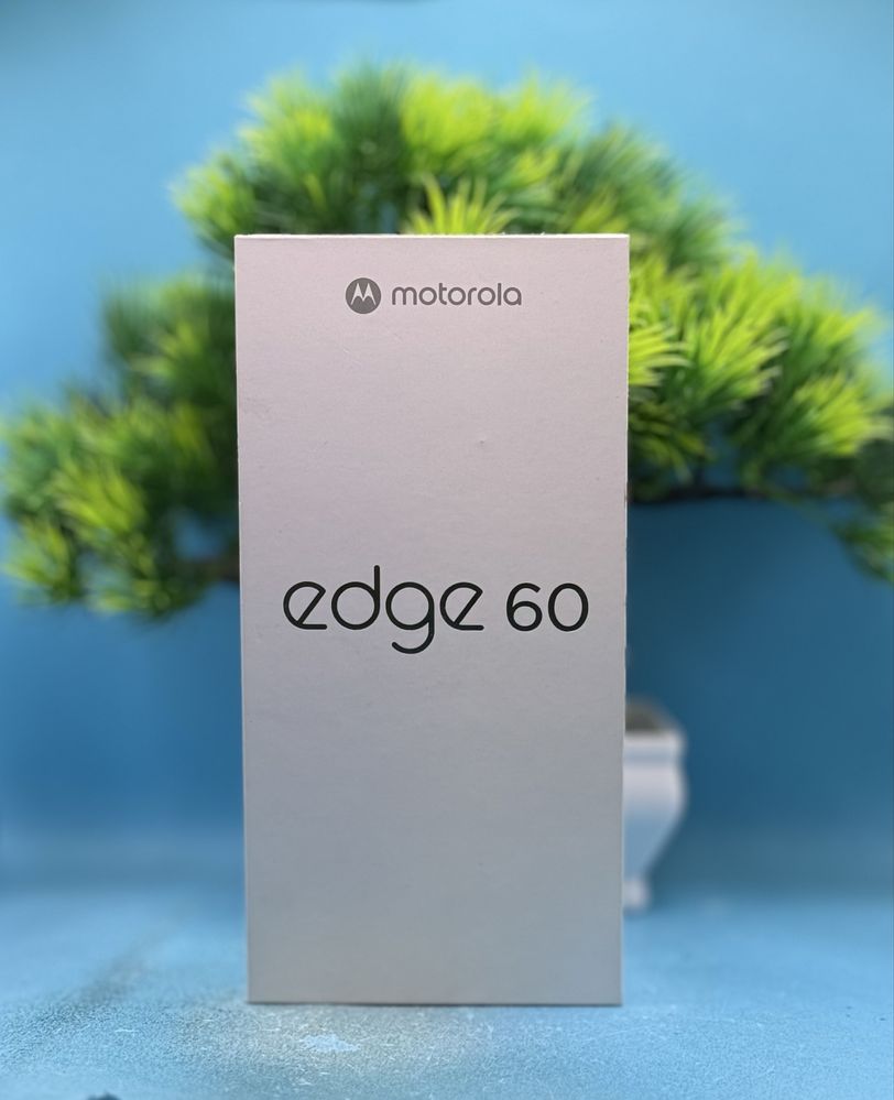 НОВ!!! Motorola Edge 60, 8GB, 256GB, PANTONE Gibraltar Sea