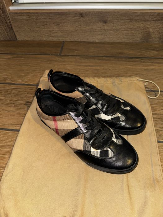 Маратонки Burberry – черни, номер 37