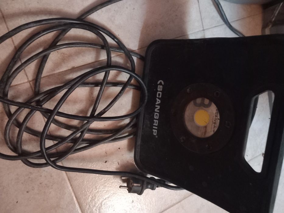 Lampa scangrip cu reglaj intensitate
