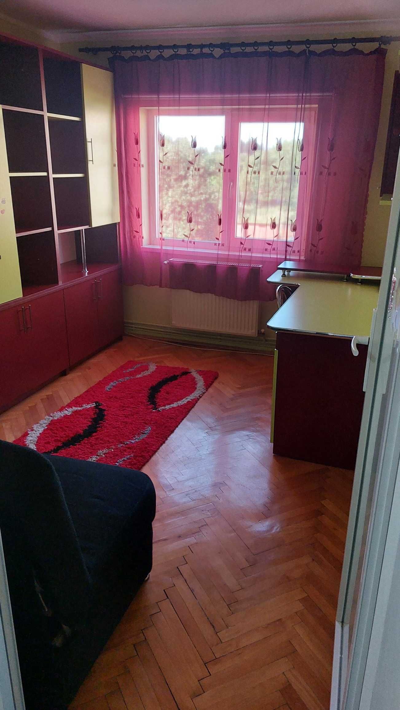 apartament 3 camere