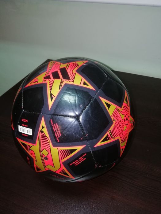 Оригинална топка Adidas Champions League размер 5 Адидас Шампионска