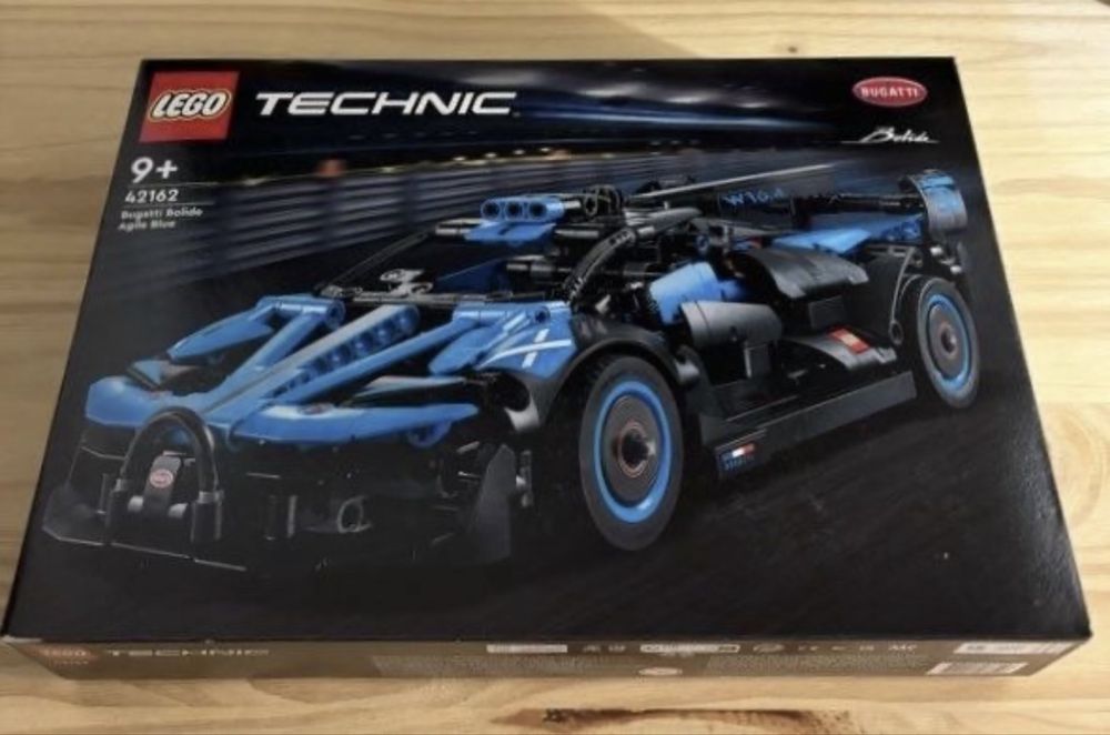 LEGO® Bugatti Bolide Agile Blue 42162