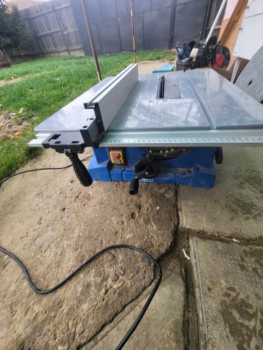 Vând 2 circulare scheppach