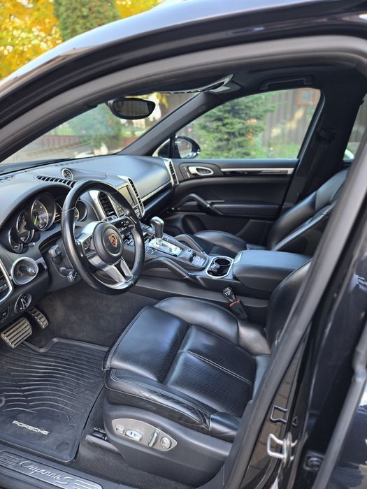 Vand Porsche Cayenne S E-Hybrid 3.0 Plug-in, 416 CP, Full, 2016, Impec