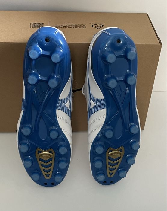 Кожени бутонки Mizuno Morelia 42,5 номер