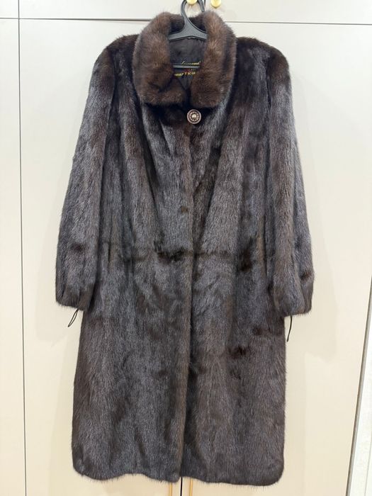 Шуба почти новая!