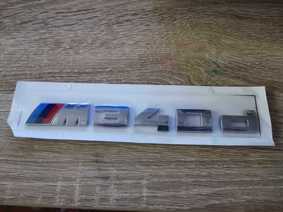 BMW М340d сребриста емблема лого