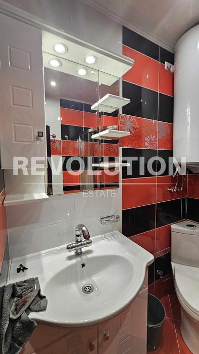 Дава се под наем Двустаен апартамент в Варна, Лятно кино Тракия - 65 кв.м за 650 € - Снимка #6