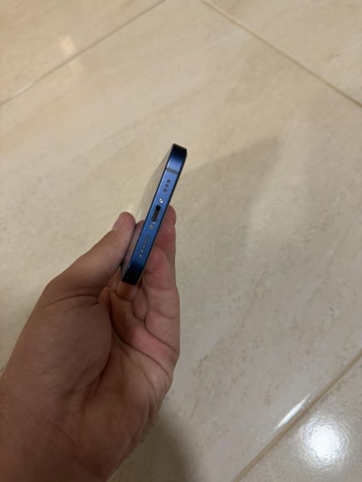 iPhone 12 256Gb Albastru