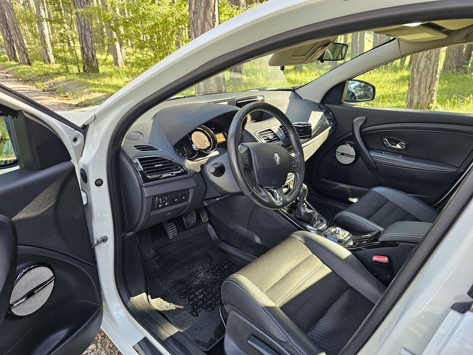 Renault Megane 3 BOSE EDITION 1.6 dci 130 CP 2014