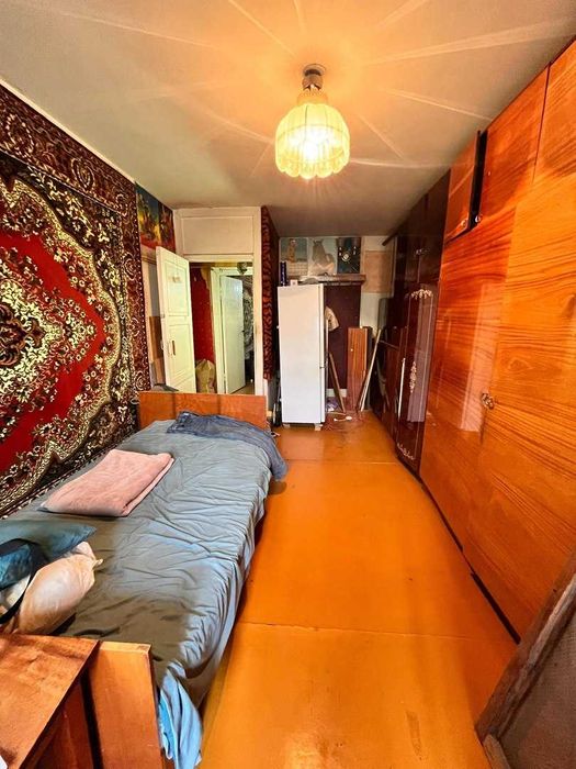 Продам 2-х комнатную квартиру по ул.Тургенева