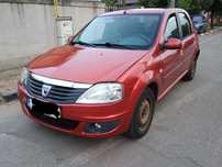 Vând Dacia Logan