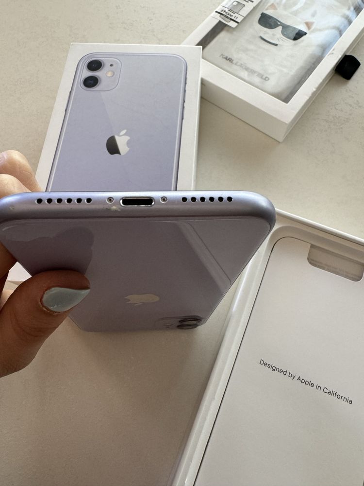 iPhone 11 64 gb лилав