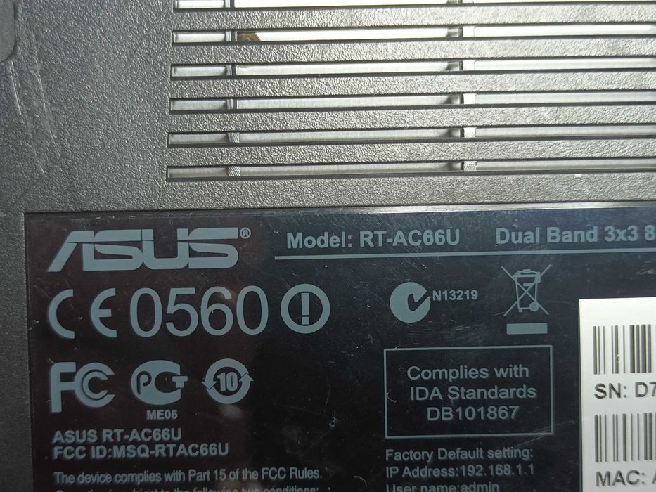 Router wireless ASUS RT-AC66U Dual-Band 3x3 802.11 AC Gigabit
