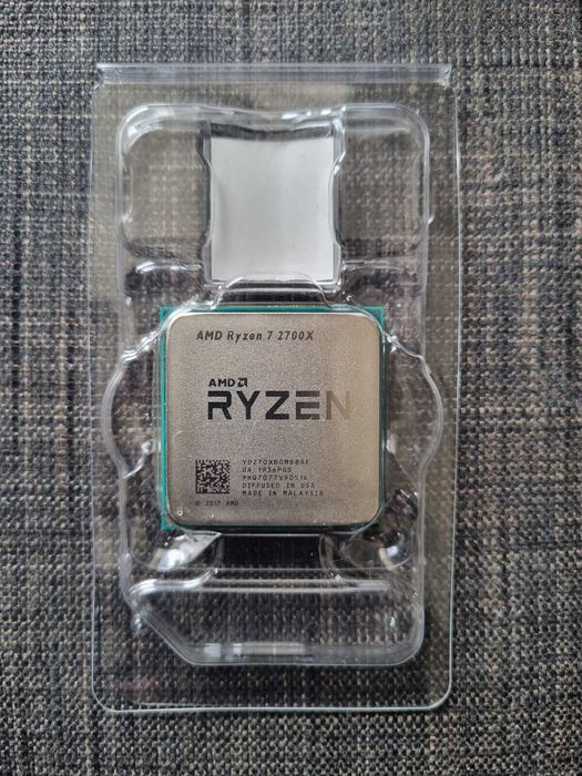 Процесор AMD Ryzen 7 2700X (8-ядрен, 16-нишков,4.30 GHz, 16MB L3 кеш)