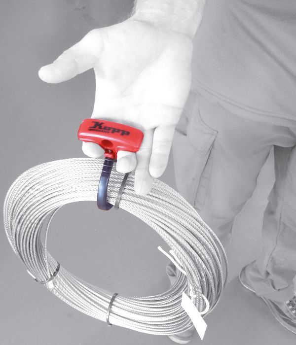 държач за кабели, кабелни снопове, тръби , 3 размера, Германия