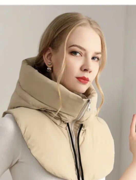 Капюшон женский, бежевый