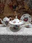 Villeroy I Boch. Супник,чинии за стена,чайник,латиера