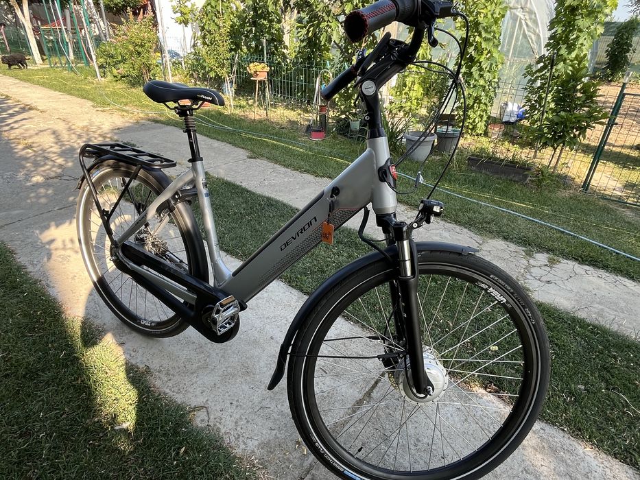 Bicicleta electrica Devron aproape noua