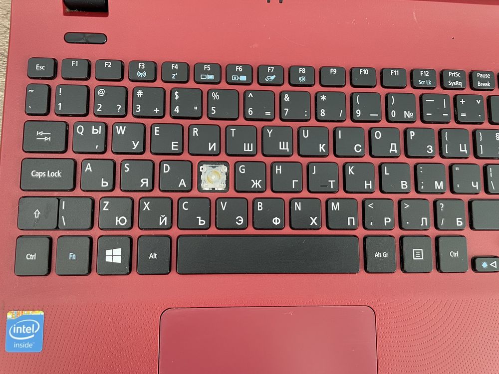 Лаптоп Acer es1-531