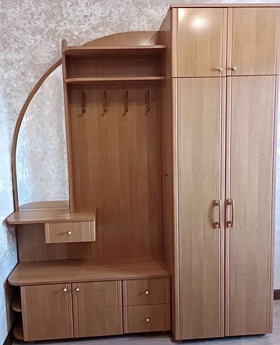 Продается прихожка в отличном состоянии
