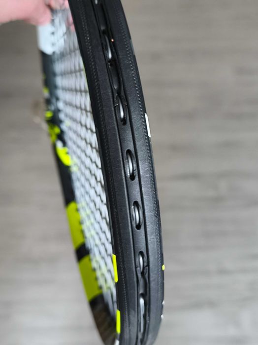 Racheta Babolat  Pure Aero 285 grame, folosită 1 singură dată