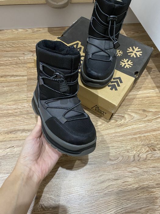 Зимняя детская обувь