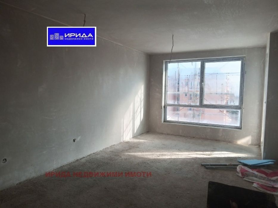 Тристаен апартамент в Дружба 1 с 30кв.м. тераса с АКТ 16!