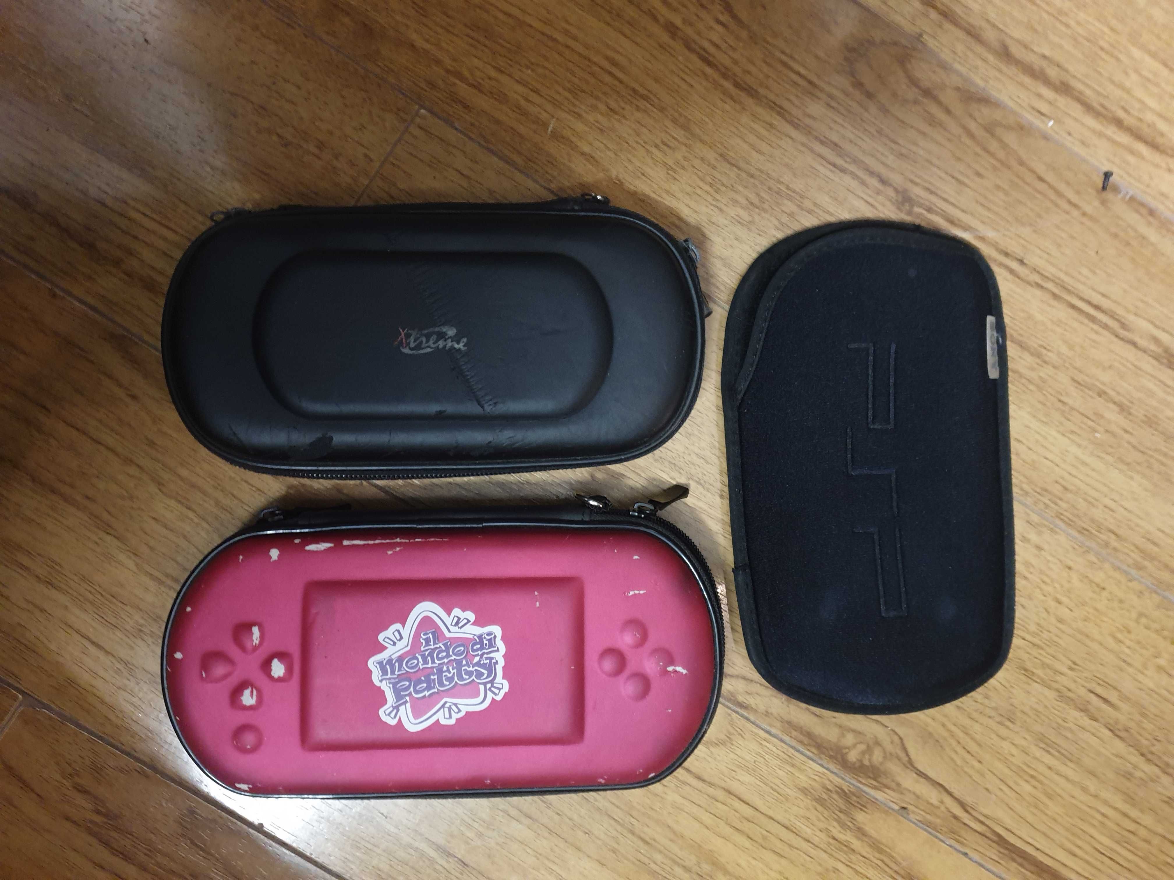 Accesorii PSP-capac, baterie,jocuri