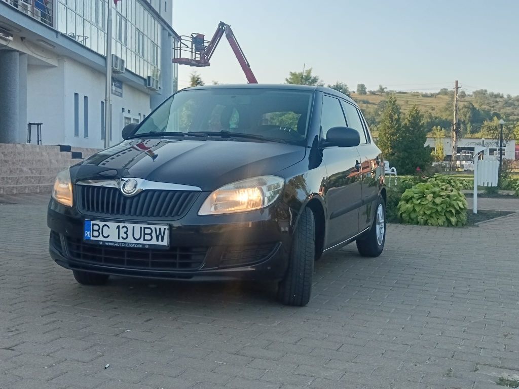 Vând Skoda Fabia 2