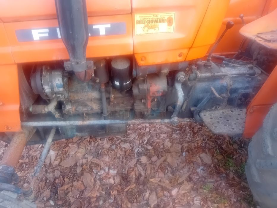 Vând tractor fiat 500 50