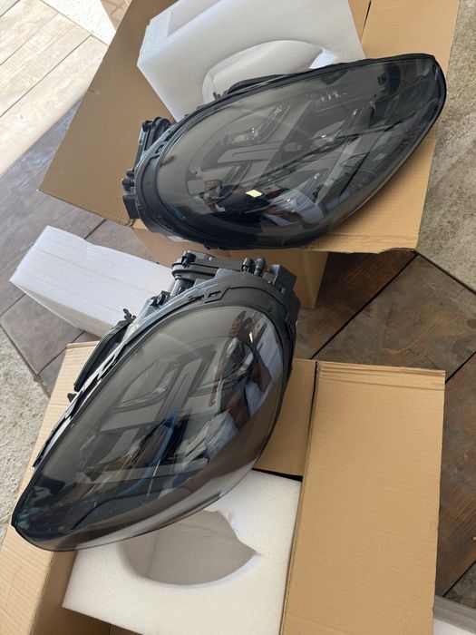 Faruri Porsche Cayenne FUL LED