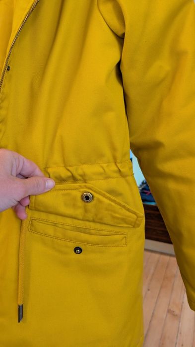 Дамско яке / парка на ONLY, размер S, жълта