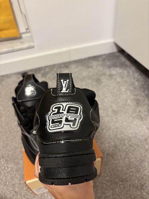 Lv Louis Vuitton black marimea 45