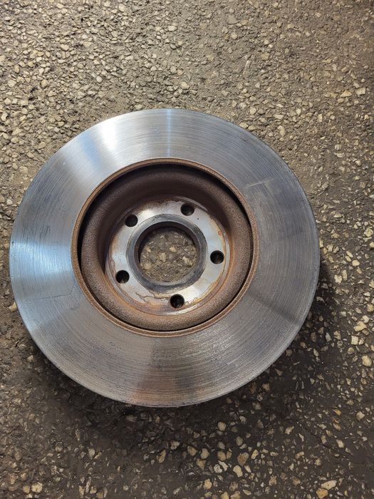 Vând discuri de frână OEM Ford Focus 3