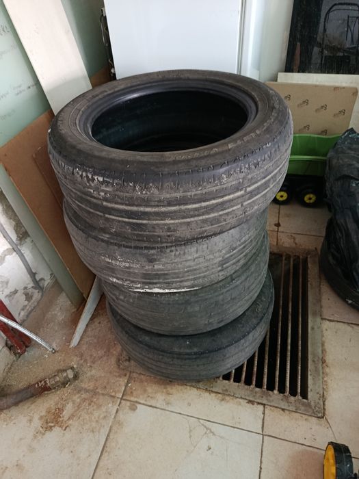 Продам шины размер 216/65/R17 96H