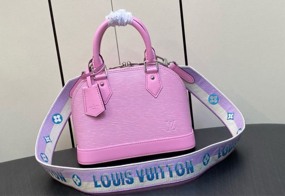 Geanta Louis vuitton Alma piele naturala pe stoc