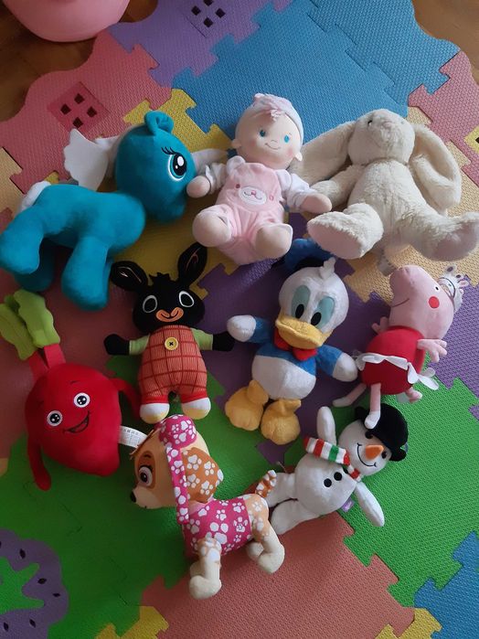 Lot jucarii de plus Bing Skye Donald Peppa etc