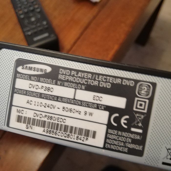 DVD Samsung+cabluri alimentare tv!!