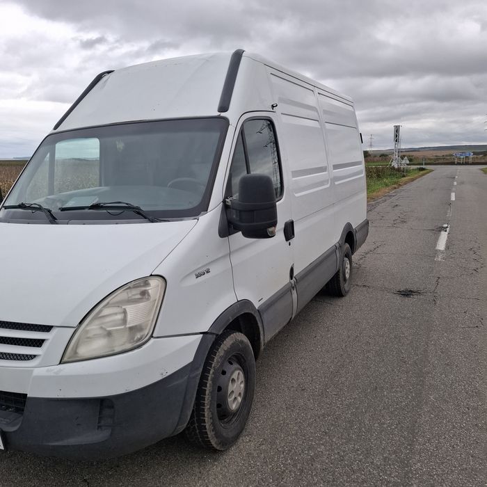 Vând iveco Dayli 35s12