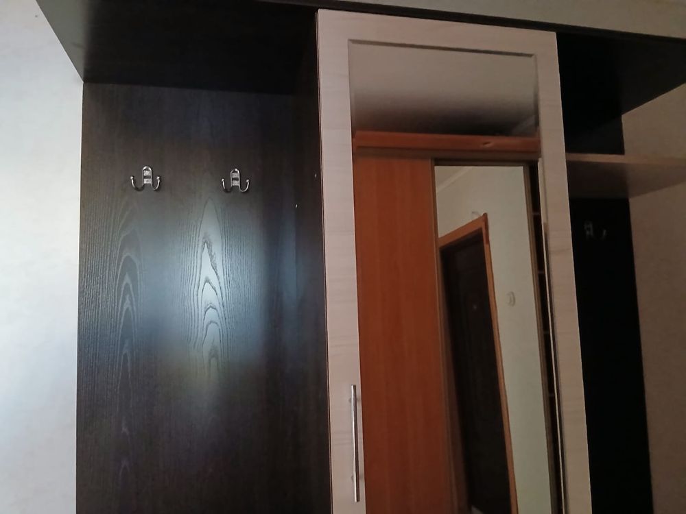Продам прихожую в хорошем состоянии